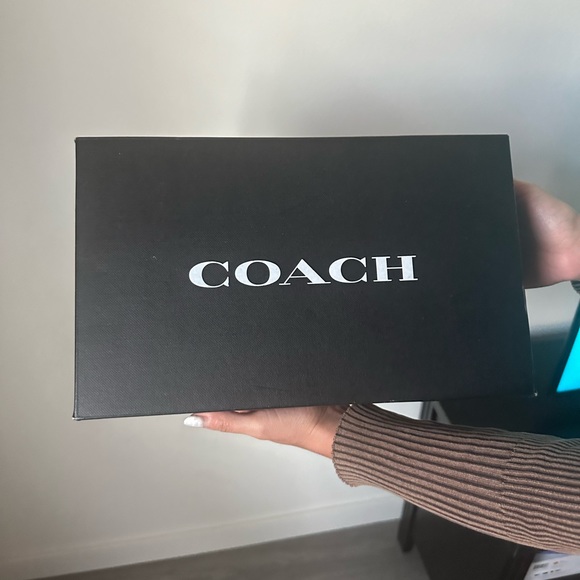 Coach X Mint + Serf Clip Low Top Sneaker In Signature Canvas size 6.5 women - Picture 14 of 16